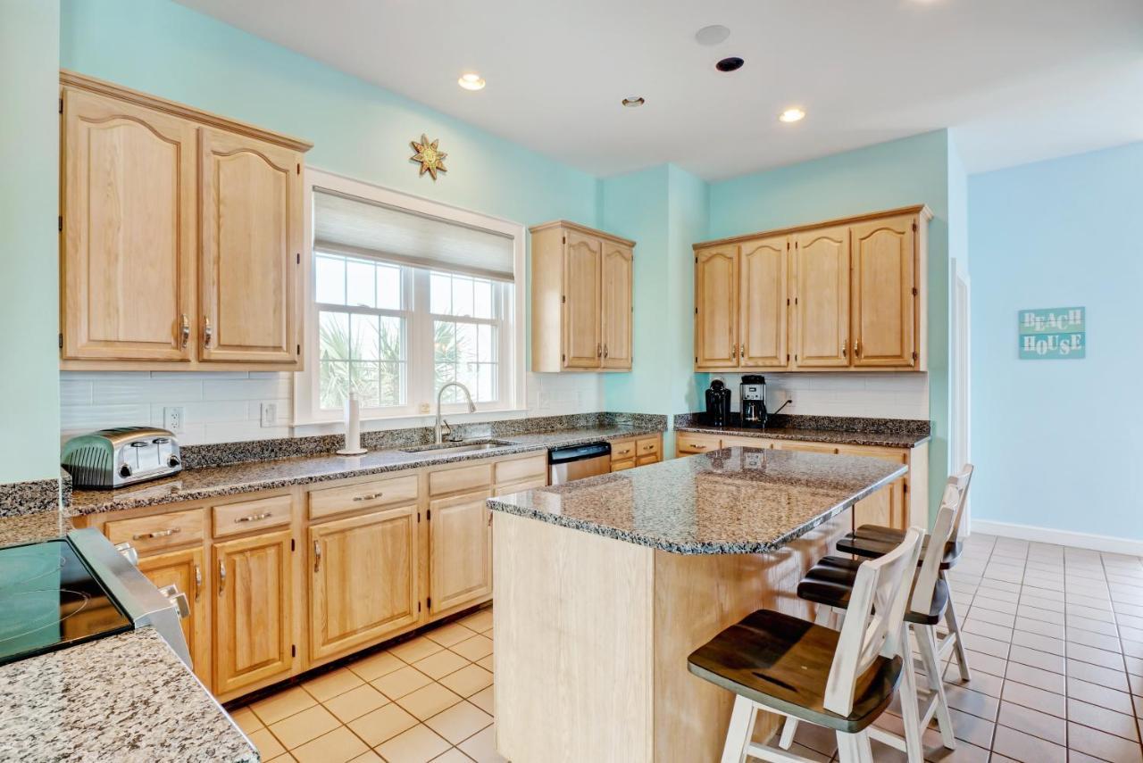 4194 Island Drive - Oceanfront, Community Pool Βίλα North Topsail Beach Εξωτερικό φωτογραφία